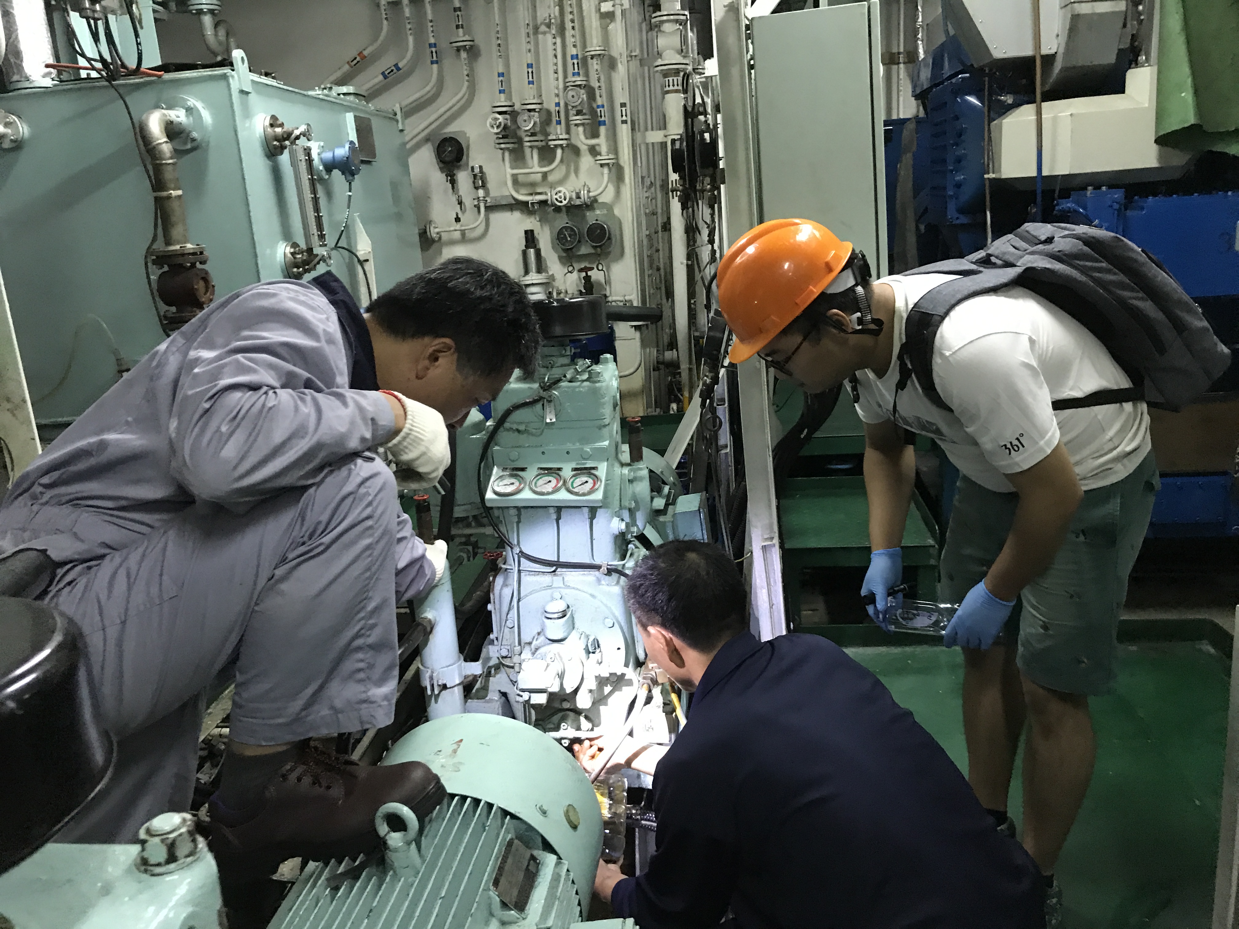 远洋渔业“开创101”新船下海跟踪服务